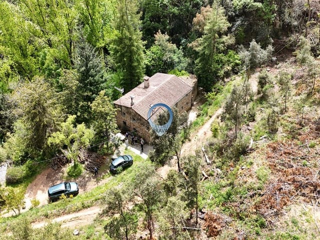 4 makuuhuone Maalaistalo myytävänä paikassa Arbúcies - 395 000 € (Ref: 9534127)