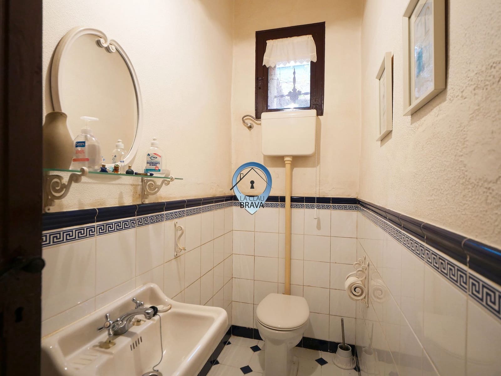 8 soveværelse Villa til salg i Caldes de Malavella - € 450.000 (Ref: 9534128)