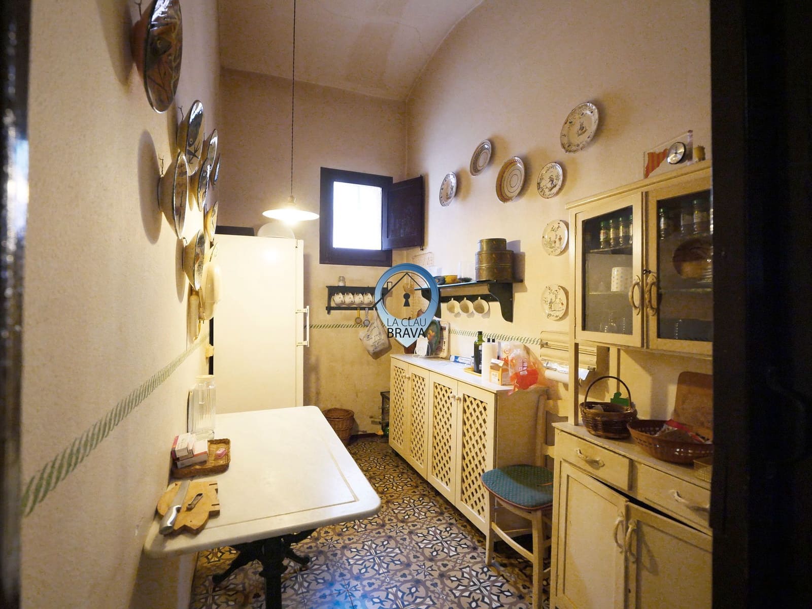 8 soveværelse Villa til salg i Caldes de Malavella - € 450.000 (Ref: 9534128)