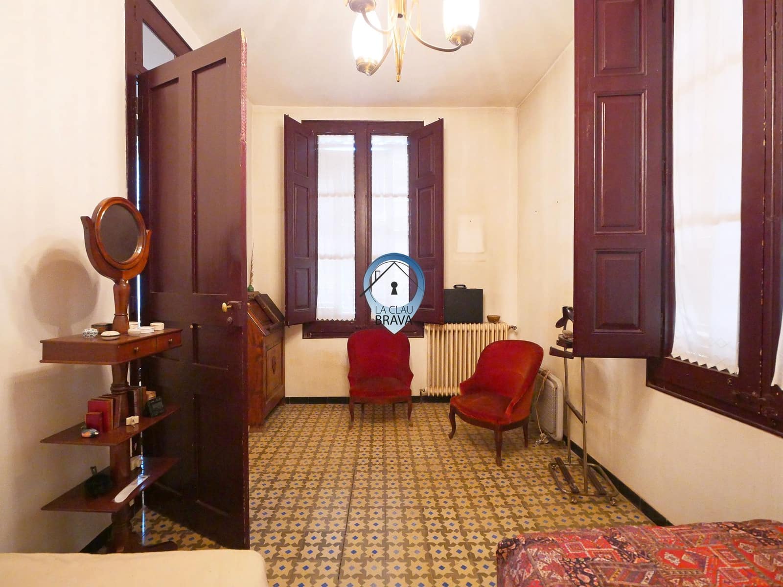 8 soveværelse Villa til salg i Caldes de Malavella - € 450.000 (Ref: 9534128)