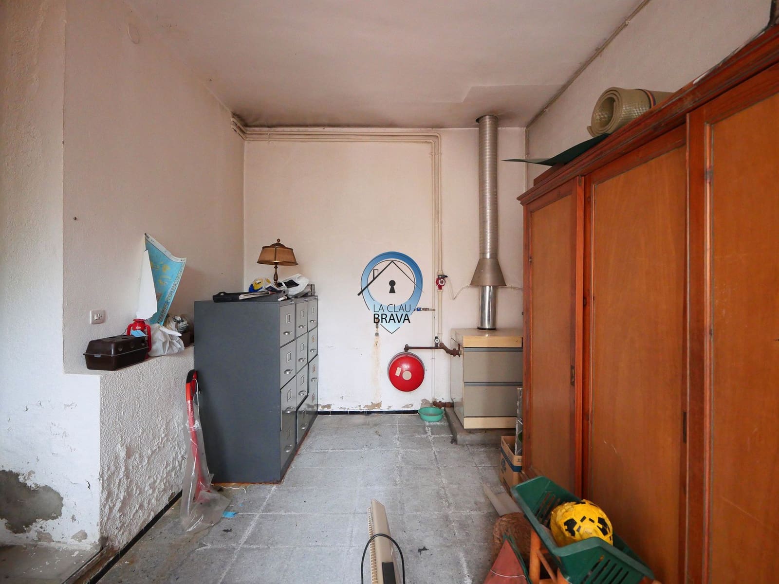 8 soveværelse Villa til salg i Caldes de Malavella - € 450.000 (Ref: 9534128)