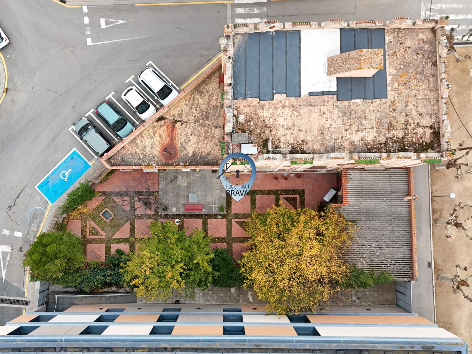 8 soveværelse Villa til salg i Caldes de Malavella - € 450.000 (Ref: 9534128)