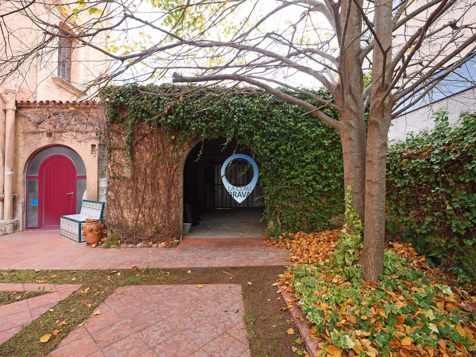 8 soveværelse Villa til salg i Caldes de Malavella - € 450.000 (Ref: 9534128)