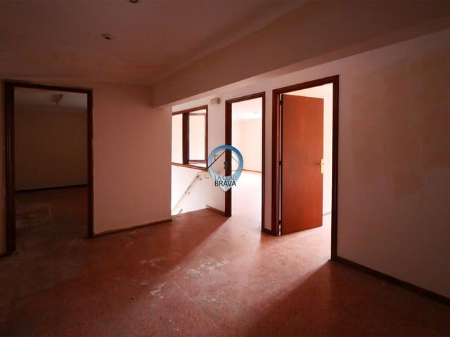 3 sypialnia Dom na sprzedaż w Sant Feliu de Guíxols - 150 000 € (Ref: 9534129)