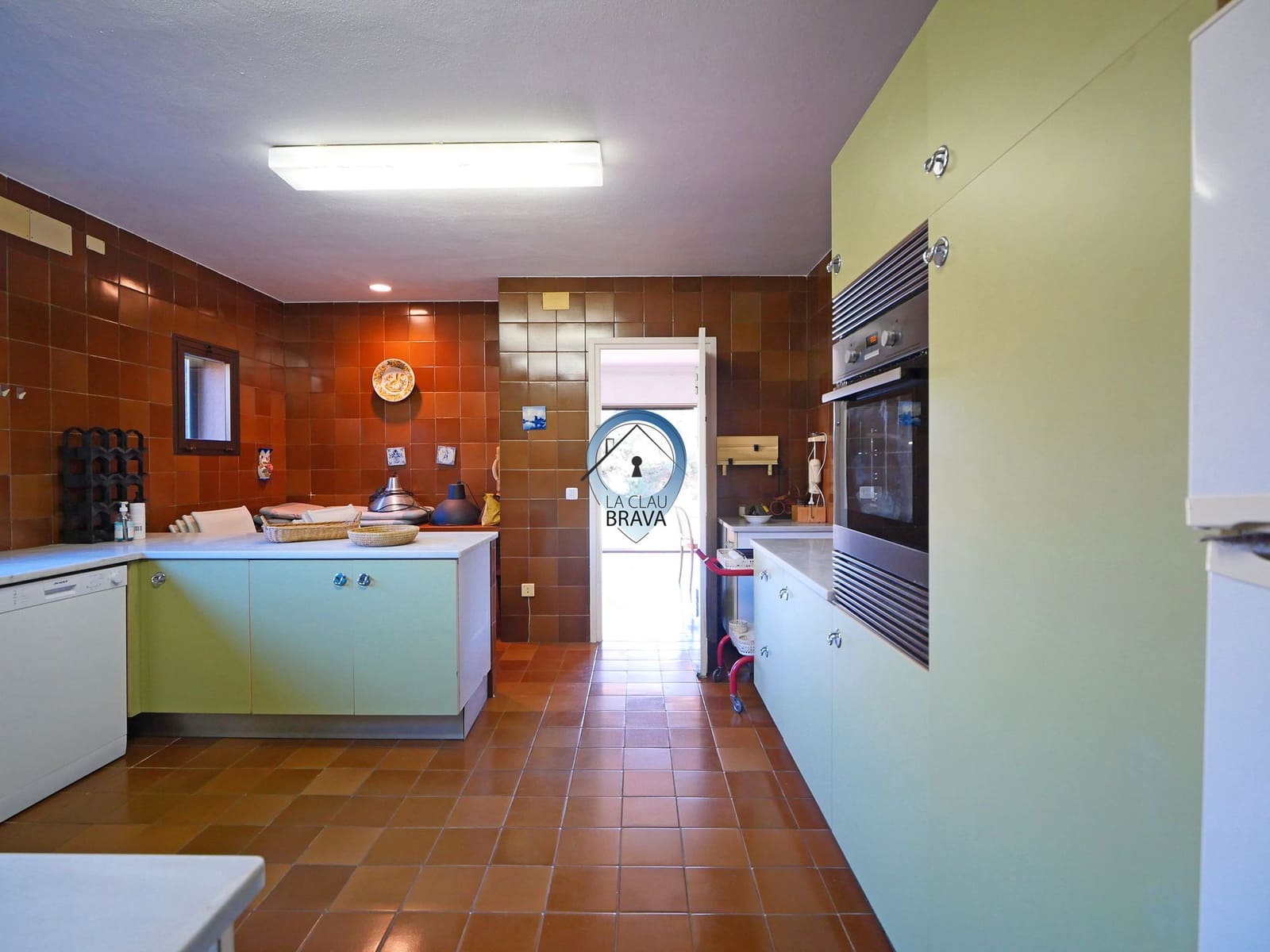 5 chambre Finca/Maison de Campagne à vendre à Santa Cristina d'Aro avec piscine garage - 1 000 000 € (Ref: 9534132)