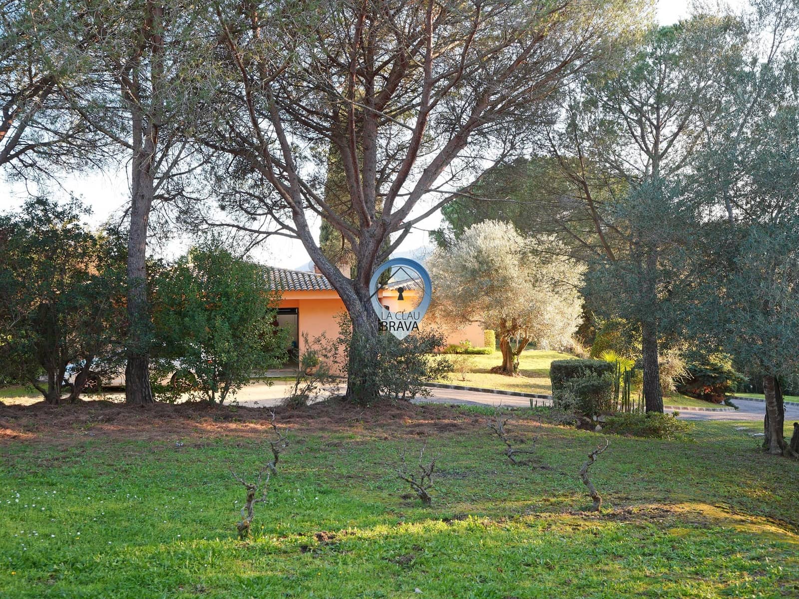 5 chambre Finca/Maison de Campagne à vendre à Santa Cristina d'Aro avec piscine garage - 1 000 000 € (Ref: 9534132)