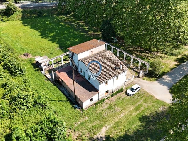 9 Zimmer Finca/Landgut zu verkaufen in Bescanó mit Garage - 350.000 € (Ref: 9534133)