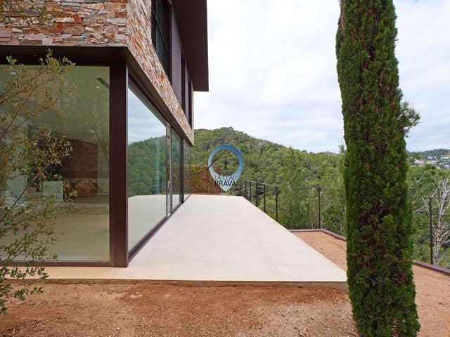 Chalet de 4 habitaciones en Begur en venta con piscina garaje - 2.675.000 € (Ref: 9534134)