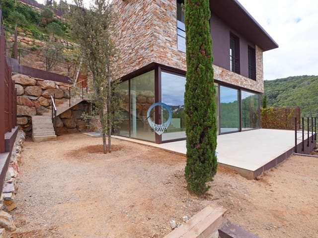 Chalet de 4 habitaciones en Begur en venta con piscina garaje - 2.675.000 € (Ref: 9534134)