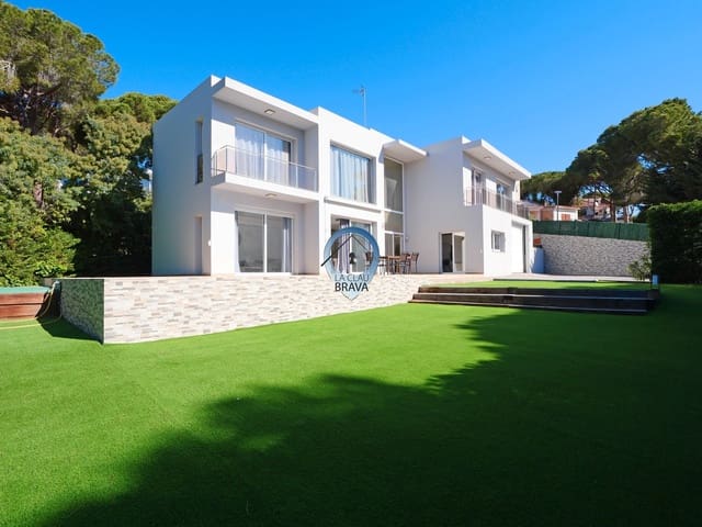 5 bedroom Villa for sale in Calonge i Sant Antoni with pool garage - € 1,500,000 (Ref: 9534135)