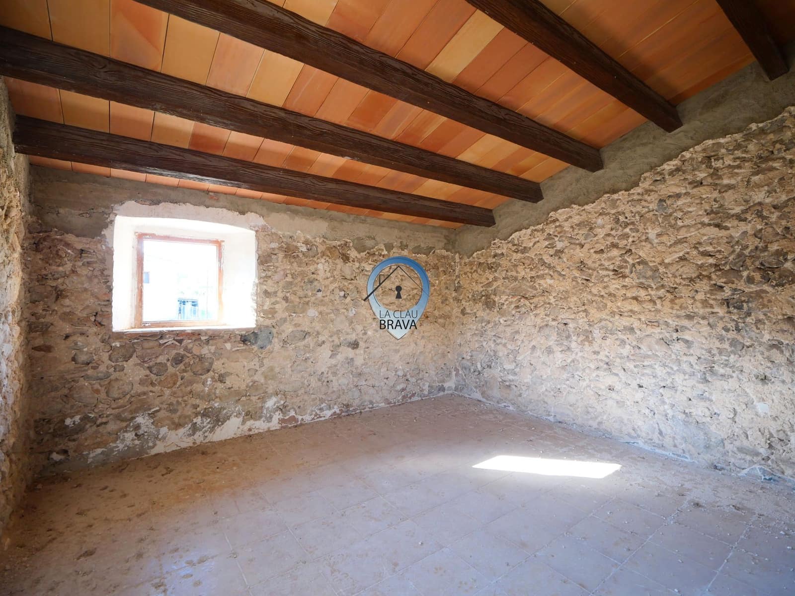 5 bedroom Finca/Country House for sale in Sant Gregori - € 950,000 (Ref: 9534136)