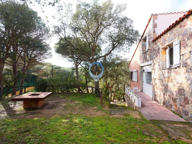 5 soveværelse Finca/Landehus til salg i Castell-Platja d'Aro med swimmingpool garage - € 845.000 (Ref: 9534139)