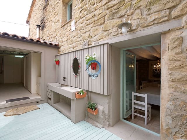 2 bedroom Townhouse for sale in Ardisa with garage - € 299,000 (Ref: 9534140)