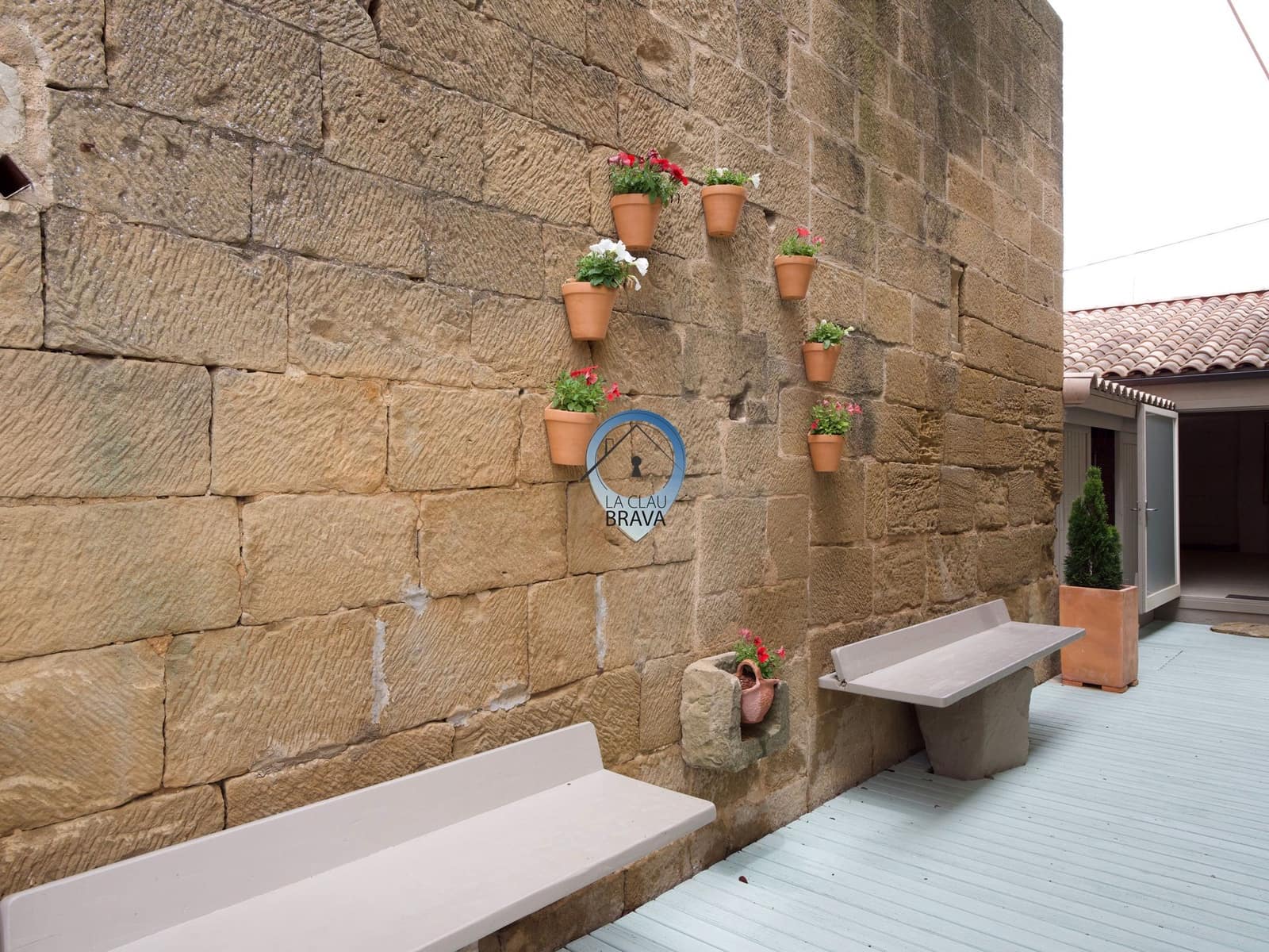 2 bedroom Townhouse for sale in Ardisa with garage - € 299,000 (Ref: 9534140)