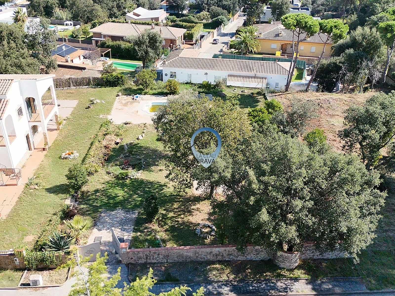 Mark till salu i Calonge i Sant Antoni - 245 000 € (Ref: 9534143)