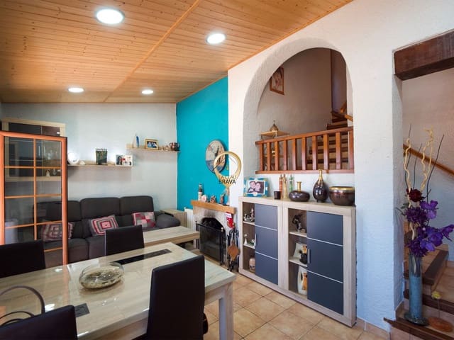 3 soveværelse Villa til salg i Calonge i Sant Antoni med swimmingpool garage - € 389.000 (Ref: 9534147)