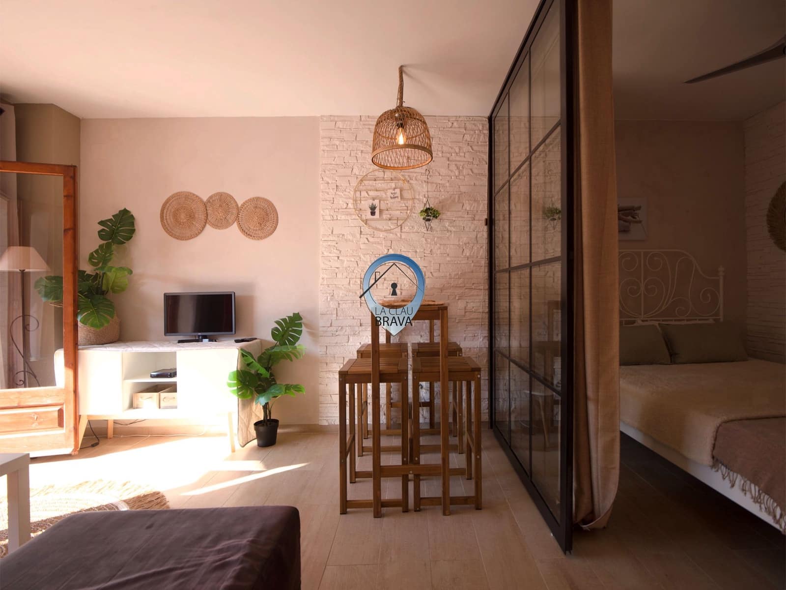 2 bedroom Flat for sale in Santa Cristina d'Aro - € 239,000 (Ref: 9534148)