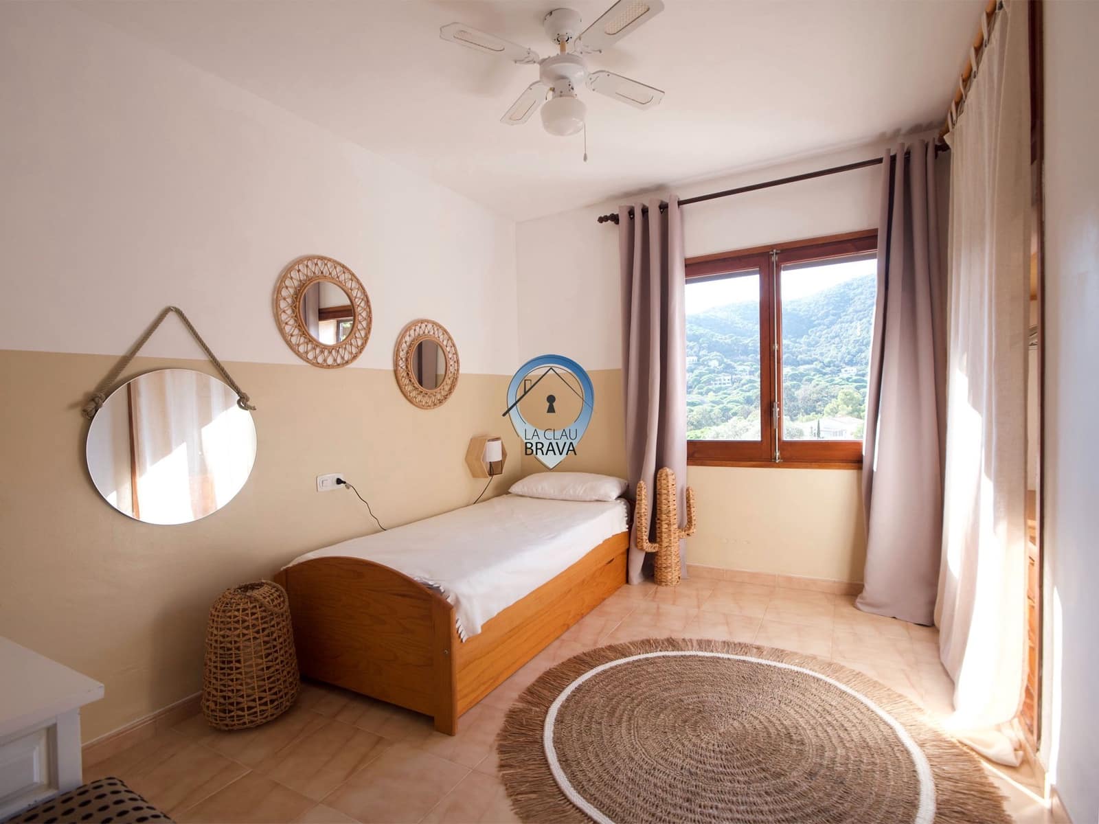 2 bedroom Flat for sale in Santa Cristina d'Aro - € 239,000 (Ref: 9534148)