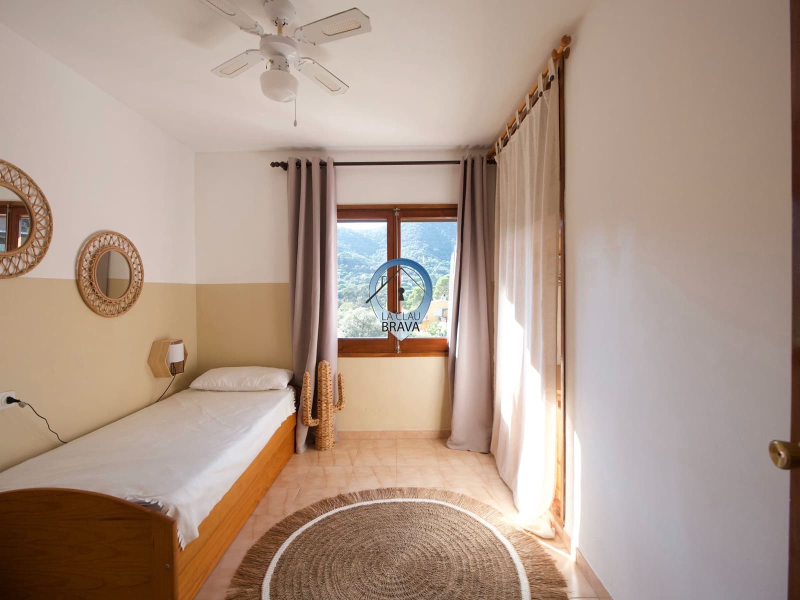 2 bedroom Flat for sale in Santa Cristina d'Aro - € 239,000 (Ref: 9534148)