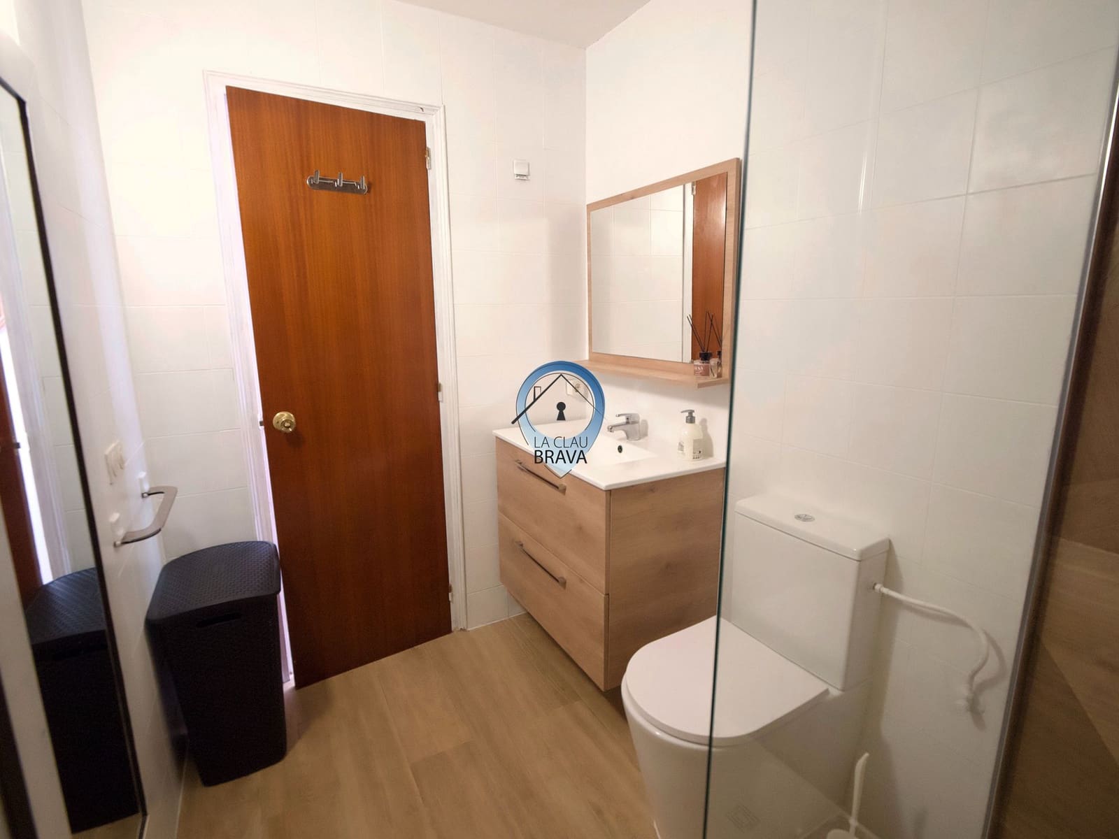 2 bedroom Flat for sale in Santa Cristina d'Aro - € 239,000 (Ref: 9534148)