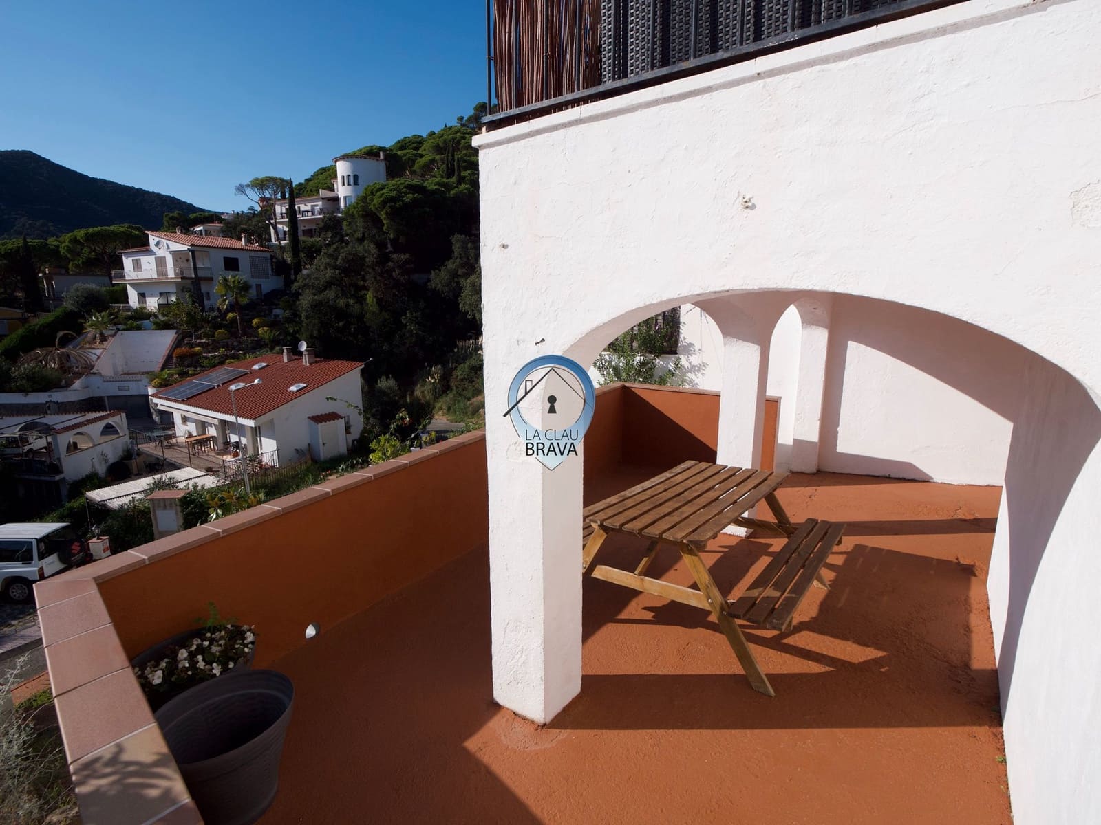 2 bedroom Flat for sale in Santa Cristina d'Aro - € 239,000 (Ref: 9534148)