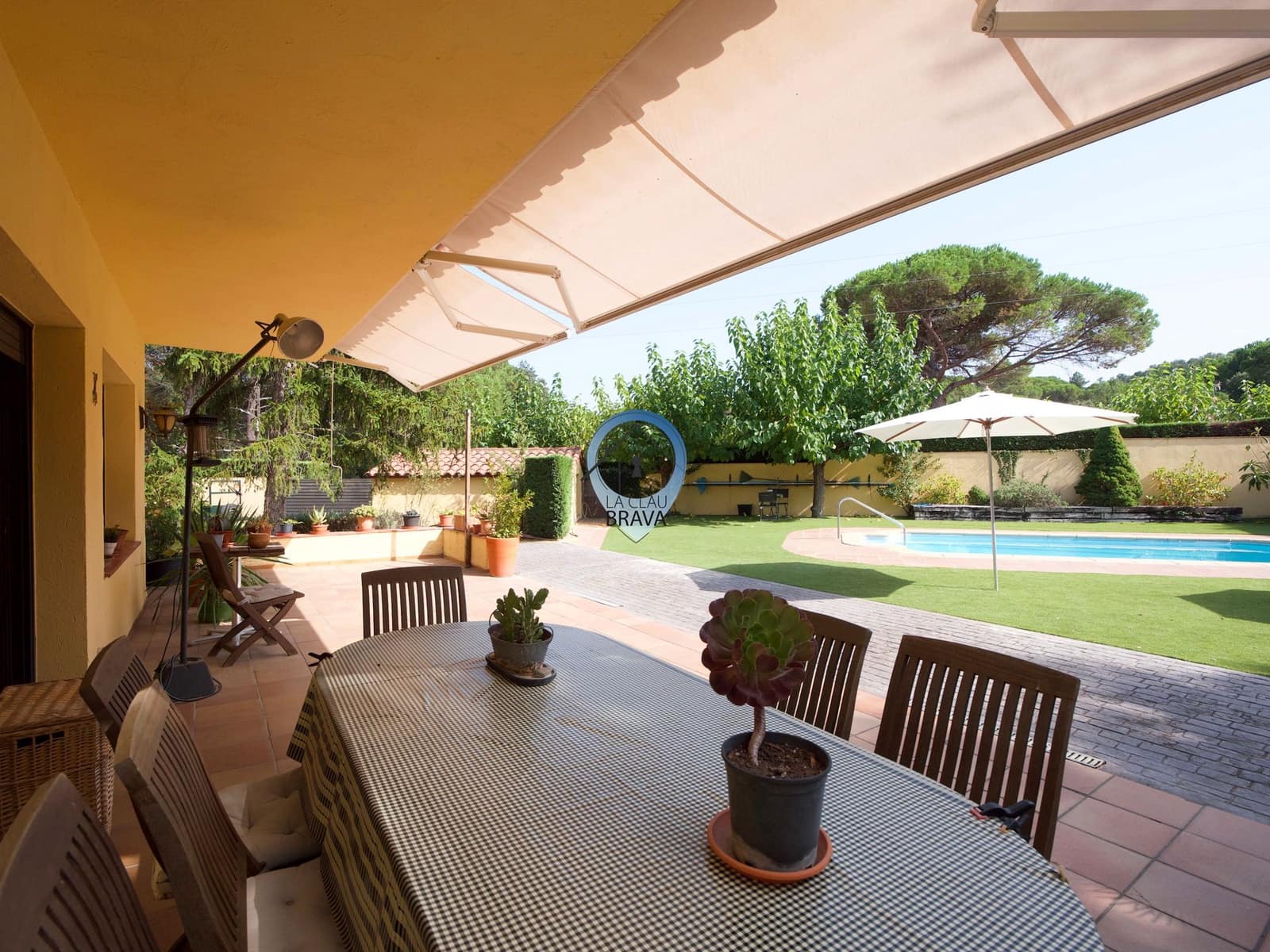 6 soveværelse Villa til salg i Caldes de Malavella med swimmingpool garage - € 625.000 (Ref: 9534149)