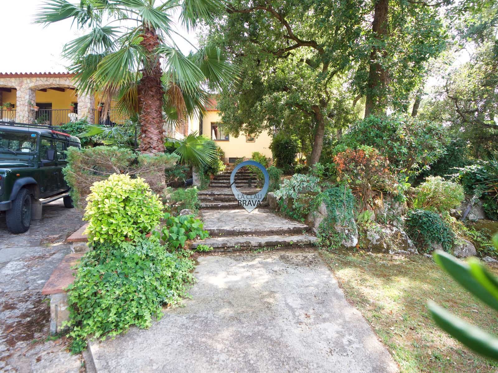 6 soveværelse Villa til salg i Caldes de Malavella med swimmingpool garage - € 625.000 (Ref: 9534149)