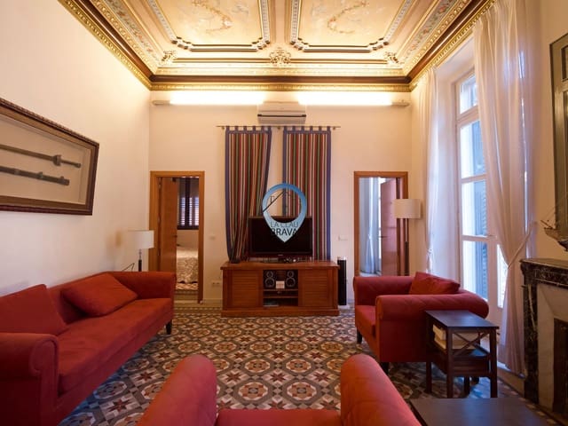 Piso de 3 habitaciones en Sant Feliu de Guíxols en venta - 459.000 € (Ref: 9534150)