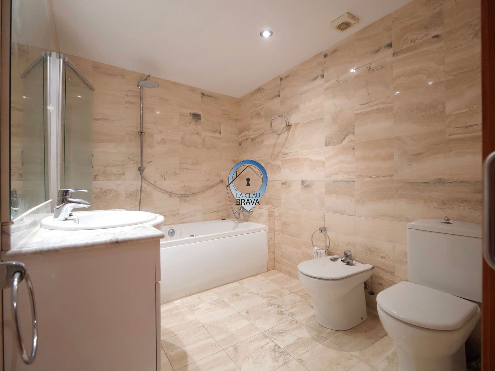 Piso de 3 habitaciones en Sant Feliu de Guíxols en venta - 459.000 € (Ref: 9534150)