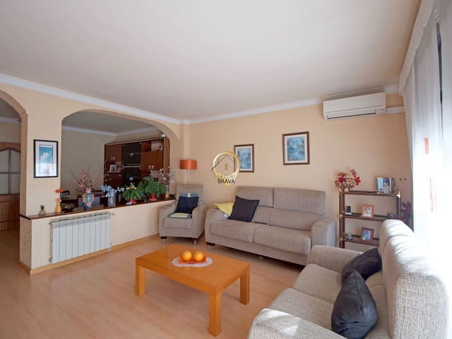 6 camera da letto Commerciale in vendita in Sant Feliu de Guíxols - 745.000 € (Rif: 9536423)