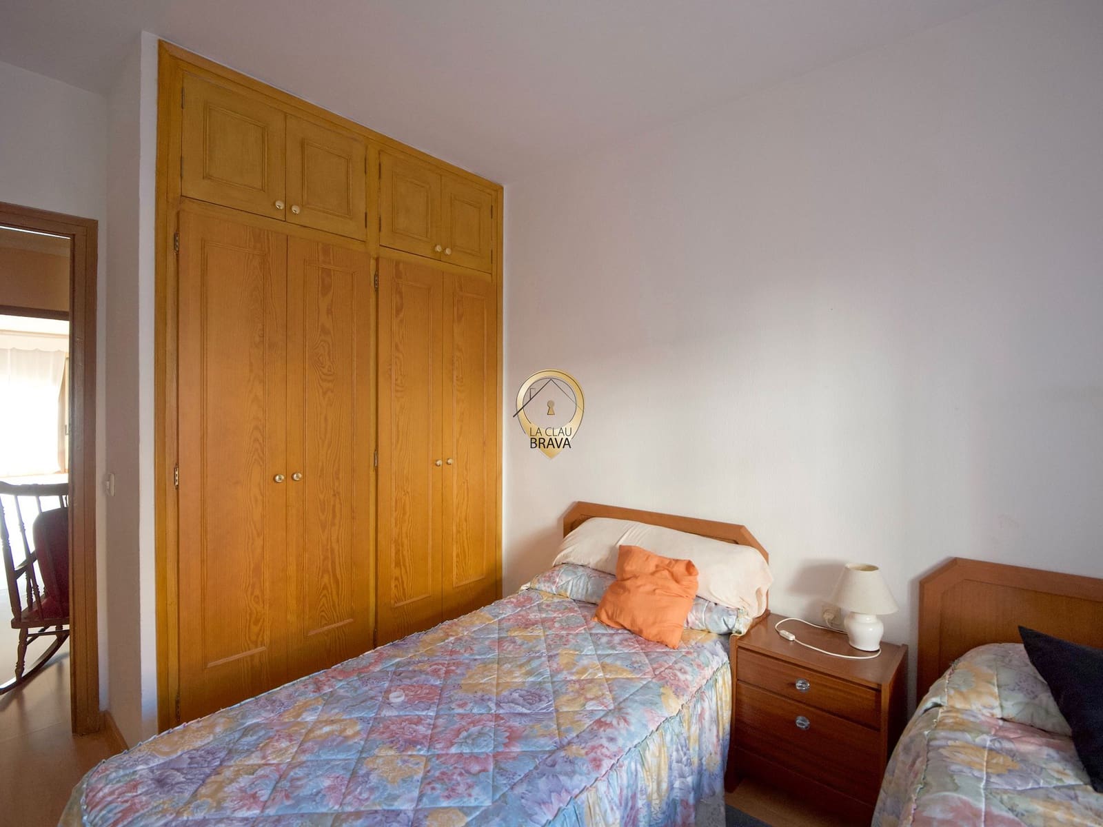 6 bedroom Commercial for sale in Sant Feliu de Guixols - € 745,000 (Ref: 9536423)