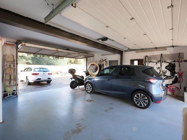 4 soveværelse Villa til salg i Sant Feliu de Guíxols med garage - € 720.000 (Ref: 9588513)