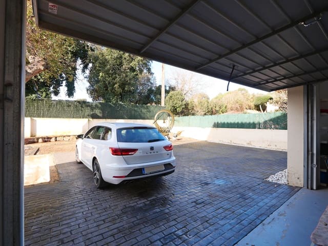 4 soveværelse Villa til salg i Sant Feliu de Guíxols med garage - € 720.000 (Ref: 9588513)