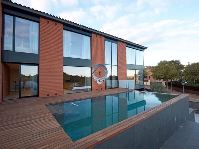 5 soveværelse Villa til salg i Sant Feliu de Guíxols med swimmingpool garage - € 2.100.000 (Ref: 9588514)