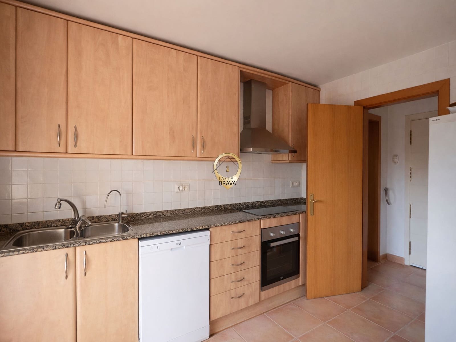 5 Zimmer Villa zu verkaufen in Santa Cristina d'Aro mit Garage - 550.000 € (Ref: 9628236)