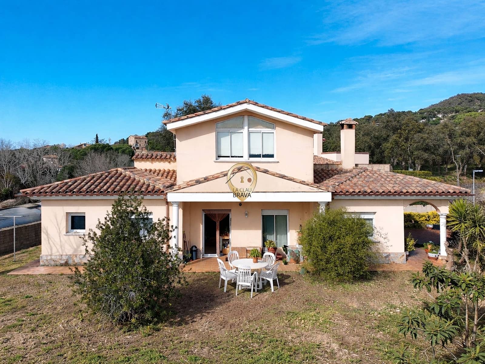 5 Zimmer Villa zu verkaufen in Santa Cristina d'Aro mit Garage - 550.000 € (Ref: 9628236)