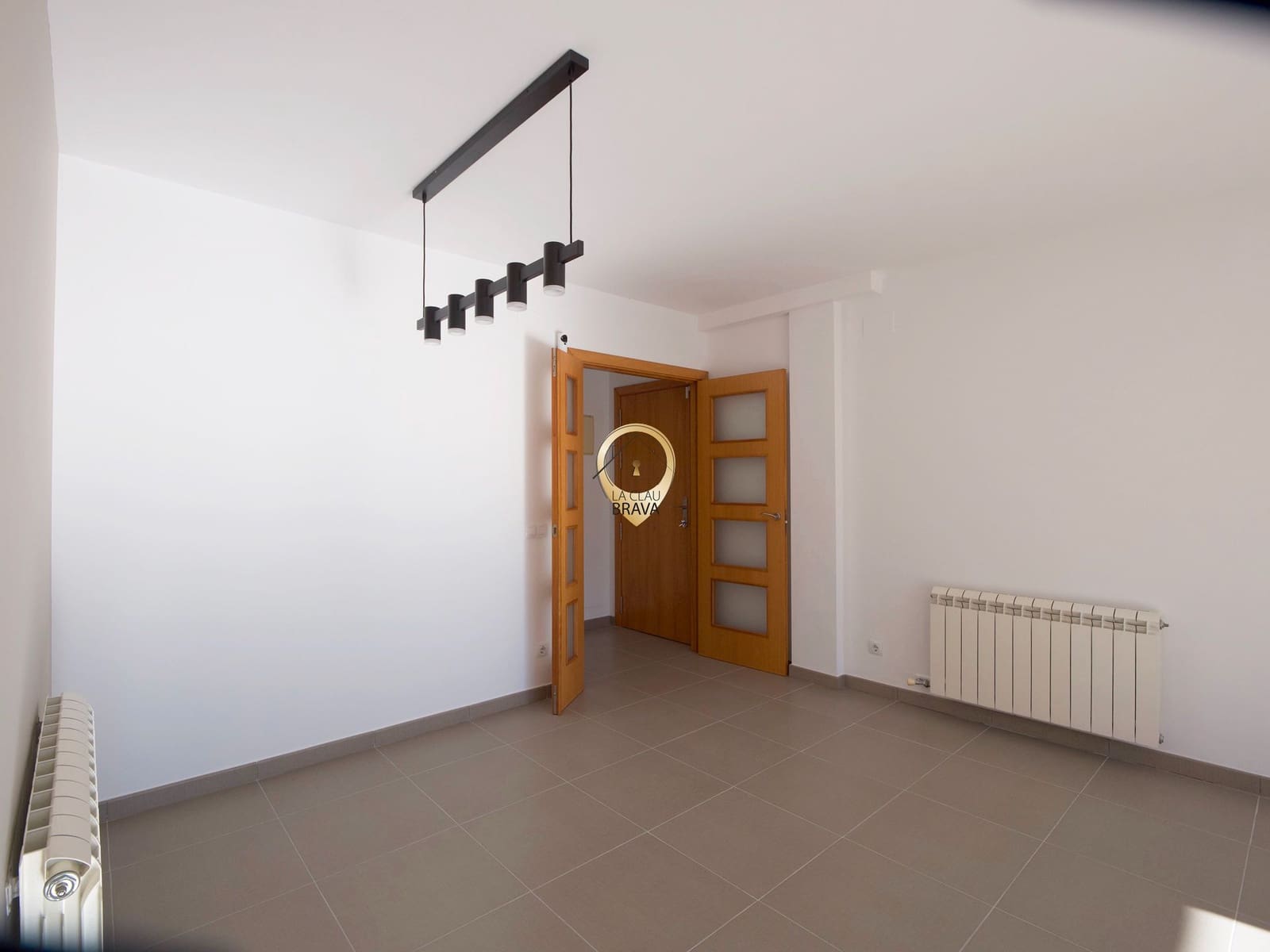 4 makuuhuone Asunto myytävänä paikassa Sant Feliu de Guixols mukana 
autotalli - 350 000 € (Ref: 9629208)