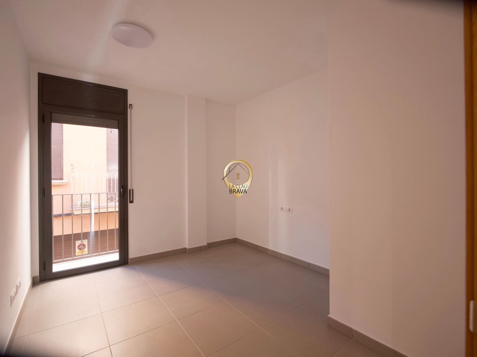 4 makuuhuone Asunto myytävänä paikassa Sant Feliu de Guixols mukana 
autotalli - 350 000 € (Ref: 9629208)