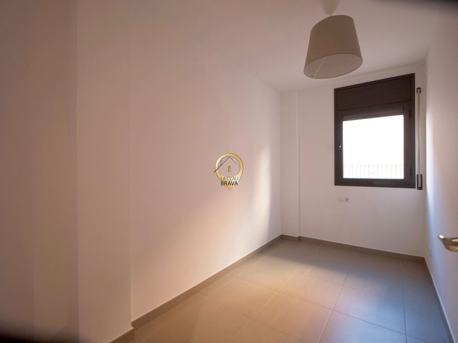 4 makuuhuone Asunto myytävänä paikassa Sant Feliu de Guixols mukana 
autotalli - 350 000 € (Ref: 9629208)