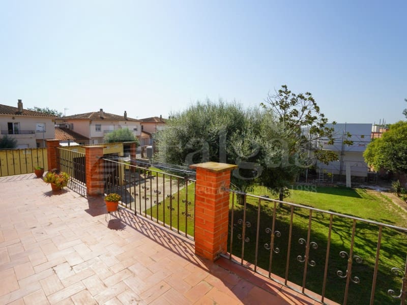 7 chambre Finca/Maison de Campagne à vendre à L'Armentera avec garage - 599 000 € (Ref: 10017243)