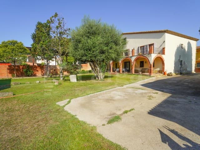 7 chambre Finca/Maison de Campagne à vendre à L'Armentera avec garage - 599 000 € (Ref: 10017243)