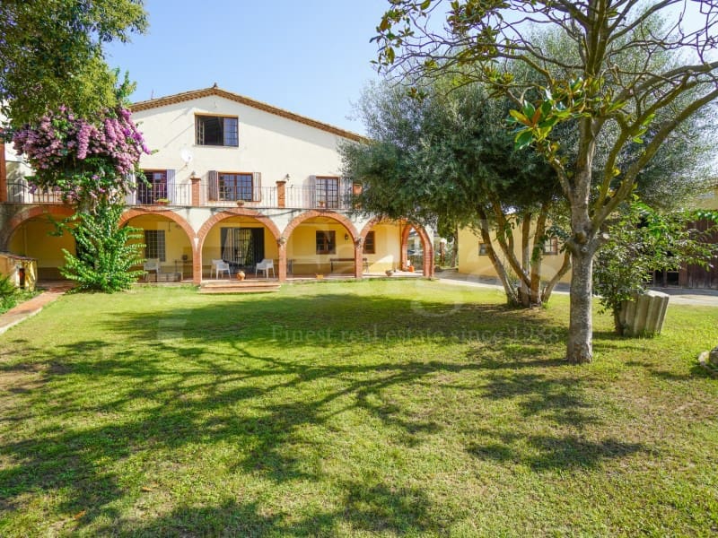 7 chambre Finca/Maison de Campagne à vendre à L'Armentera avec garage - 599 000 € (Ref: 10017243)