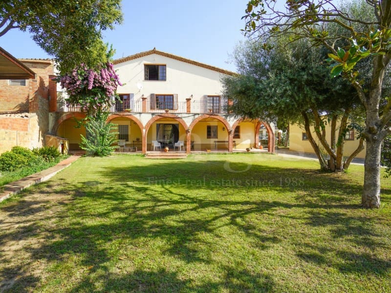 7 chambre Finca/Maison de Campagne à vendre à L'Armentera avec garage - 599 000 € (Ref: 10017243)
