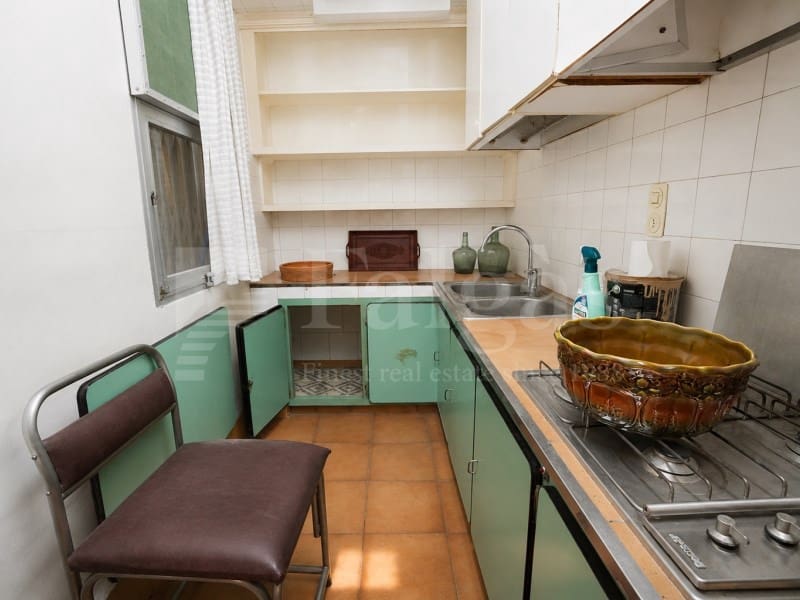 Casa de 4 habitaciones en Figueres en venta - 350.000 € (Ref: 10035069)