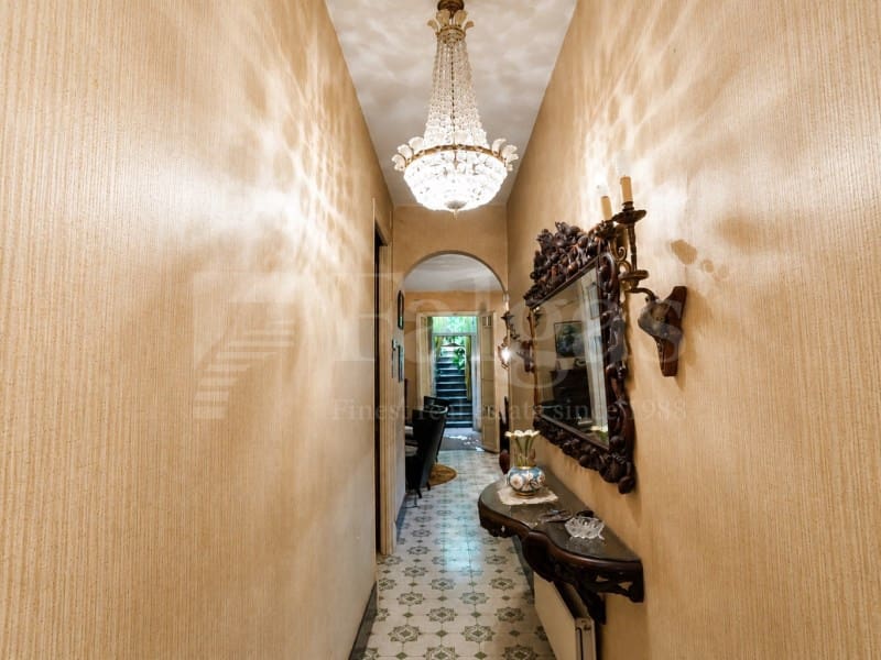 Casa de 4 habitaciones en Figueres en venta - 350.000 € (Ref: 10035069)
