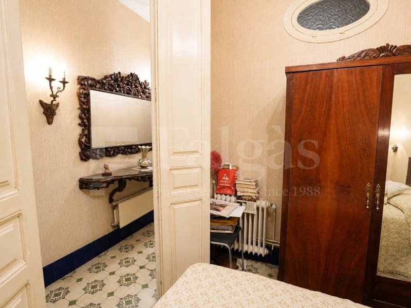 Casa de 4 habitaciones en Figueres en venta - 350.000 € (Ref: 10035069)
