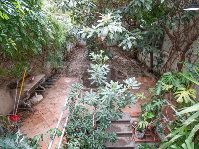Casa de 4 habitaciones en Figueres en venta - 350.000 € (Ref: 10035069)