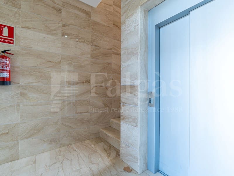 2 chambre Appartement à vendre à Empuriabrava avec piscine garage - 225 000 € (Ref: 10040744)