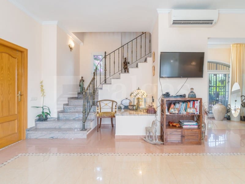 4 quarto Moradia para venda em Empuriabrava com piscina garagem - 1 995 000 € (Ref: 10050025)