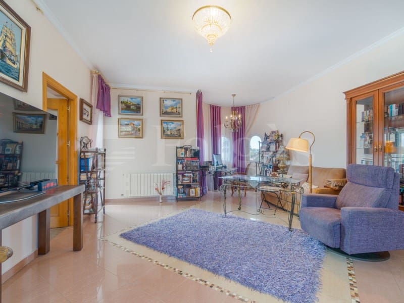 4 quarto Moradia para venda em Empuriabrava com piscina garagem - 1 995 000 € (Ref: 10050025)